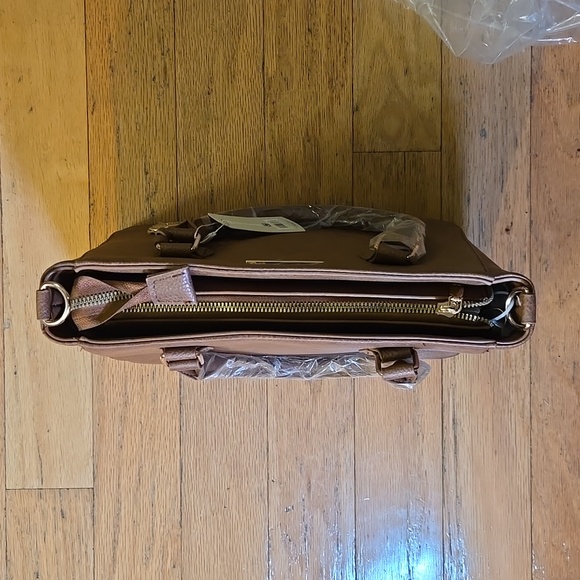 NWT Daisey Fuentes Purse - Picture 5 of 11